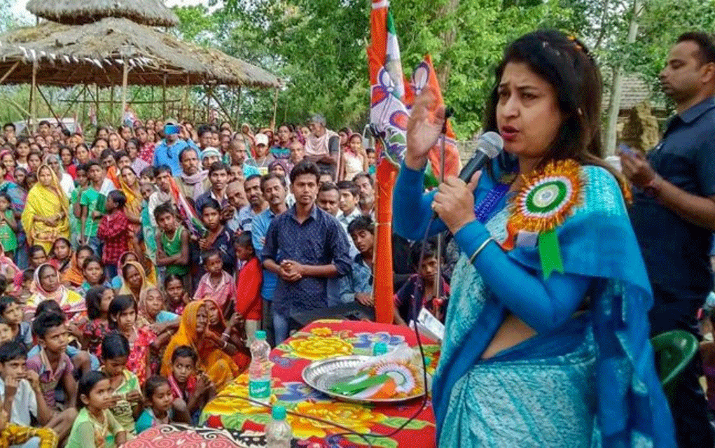 শতাব্দী রায় কি গুনে নিতে বললেন হুল দিবসে?